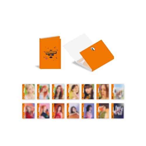 stayc-01-postcard-set-stayc-teenfresh-pop-up-store-md