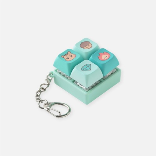 shinee-2025-shinee-world-7-e-s-s-a-y-official-md-04-key-cap-key-ring