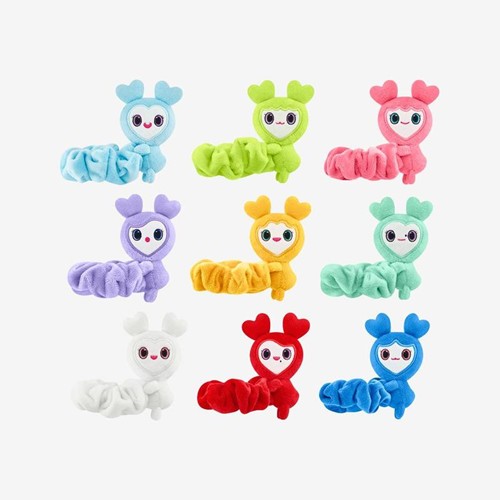twice-this-is-for-world-tour-in-incheon-lovely-scrunchie twice-this-is-for-world-tour-in-incheon-lovely-scrunchie